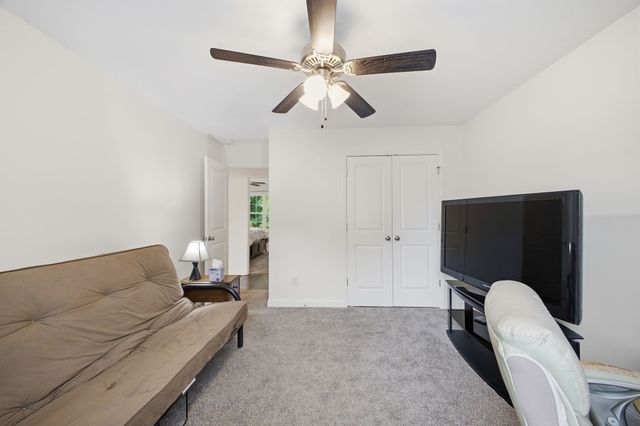 109 Mangrum Rd, Bon Aqua, TN 37025