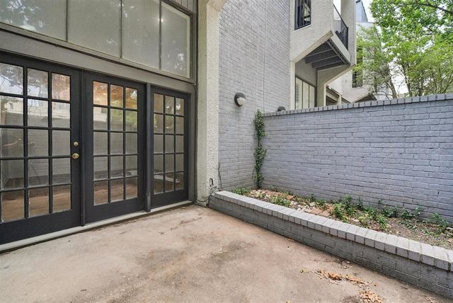 3618 Gillespie Street 102, Dallas, TX 75219