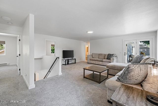 202 S 18TH ST, Coeur D'alene, ID 83814