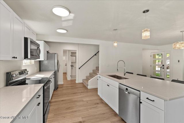 202 S 18TH ST, Coeur D'alene, ID 83814