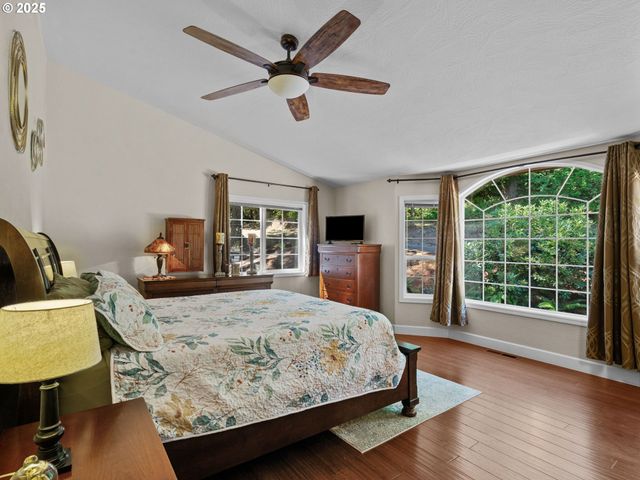 29530 HODSDONSDALE Ln, Eugene, OR 97402