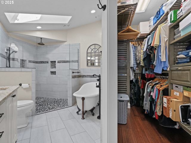 29530 HODSDONSDALE Ln, Eugene, OR 97402