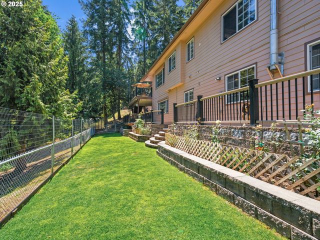 29530 HODSDONSDALE Ln, Eugene, OR 97402