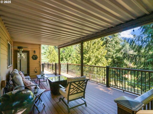 29530 HODSDONSDALE Ln, Eugene, OR 97402