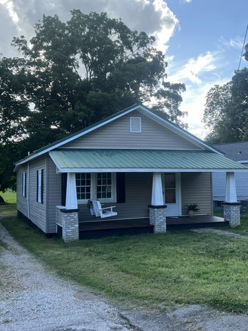 816 S High St, Winchester, TN 37398