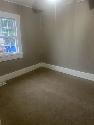816 S High St, Winchester, TN 37398