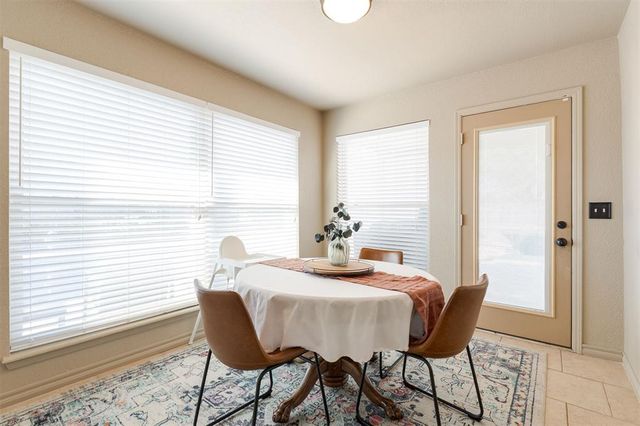 1812 Dena Drive, Edmond, OK 73003