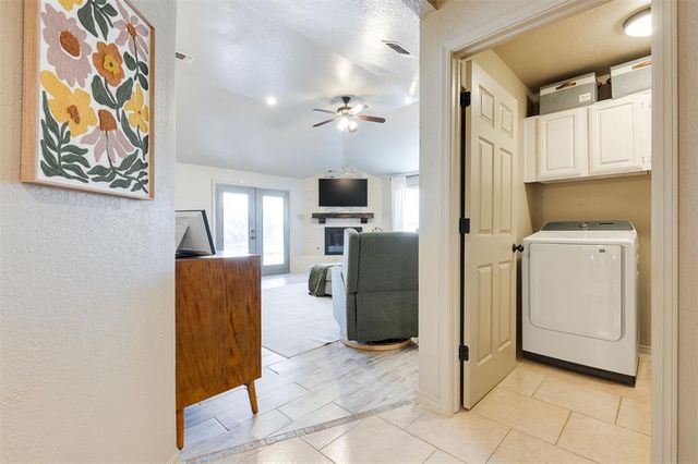 1812 Dena Drive, Edmond, OK 73003