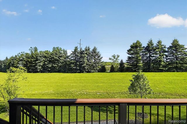 8236 Stoney Creek Drive, South Lyon, MI 48178