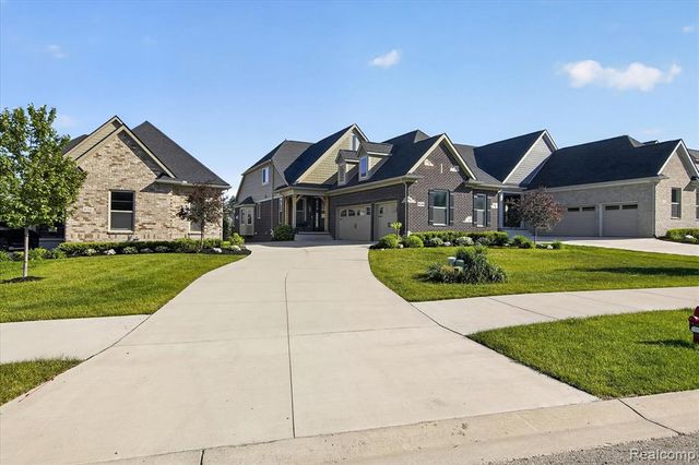 8236 Stoney Creek Drive, South Lyon, MI 48178