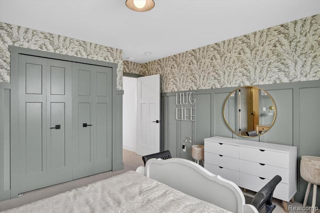 8236 Stoney Creek Drive, South Lyon, MI 48178