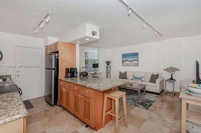 949 Pennsylvania Ave 307, Miami Beach, FL 33139