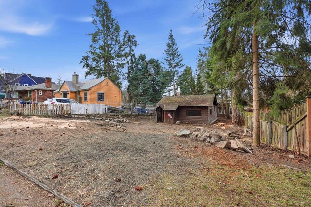 3317 W Kiernan Ave, Spokane, WA 99205