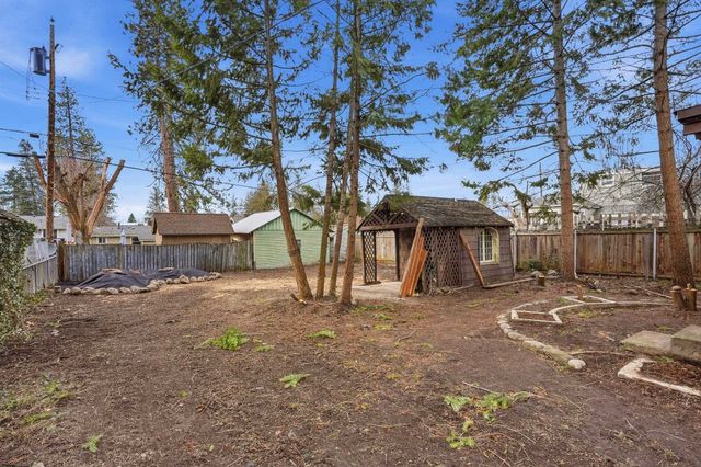 3317 W Kiernan Ave, Spokane, WA 99205