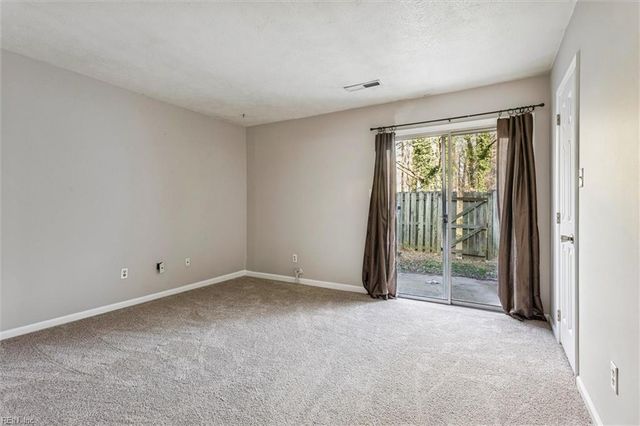 30 Lighthouse WAY, Newport News, VA 23606