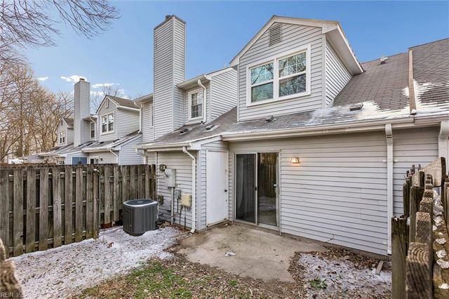 30 Lighthouse WAY, Newport News, VA 23606