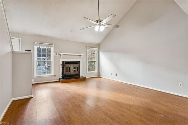 30 Lighthouse WAY, Newport News, VA 23606