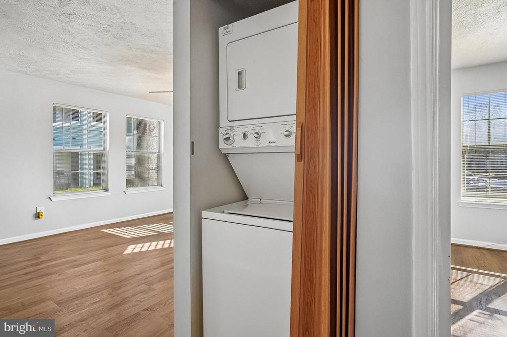 Image 33 of property listing at 13424 LORD DUNBORE PL #2-4, Upper Marlboro, MD 20772