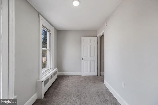 213 DAWSON ST, Philadelphia, PA 19128