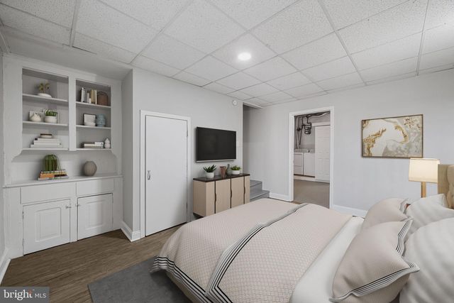 213 DAWSON ST, Philadelphia, PA 19128