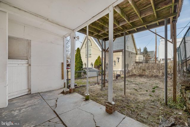 213 DAWSON ST, Philadelphia, PA 19128