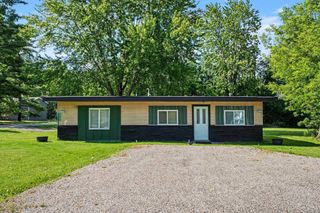 4042 S Oak Drive, Billings Twp, MI 48612
