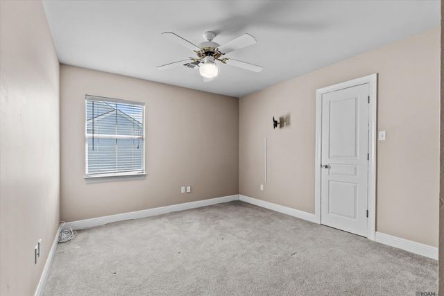 2168 Quail Oak Dr, Baton Rouge, LA 70808