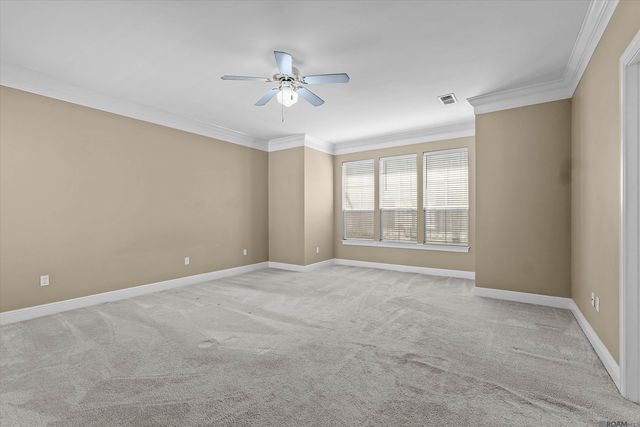 2168 Quail Oak Dr, Baton Rouge, LA 70808