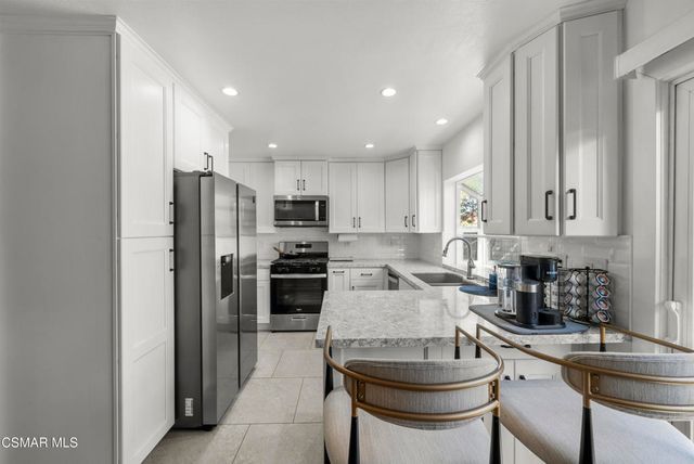 3066 Apache Circle, Thousand Oaks, CA 91360