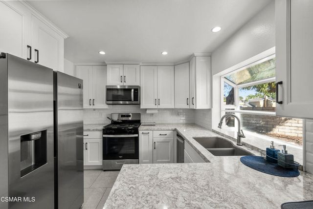 3066 Apache Circle, Thousand Oaks, CA 91360