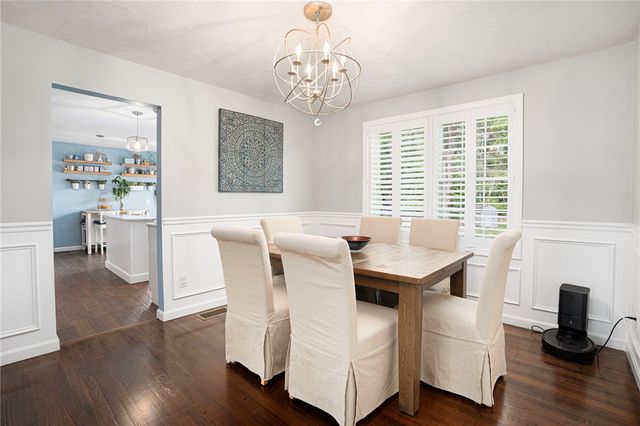 23 Clinton Avenue, Scituate, RI 02831