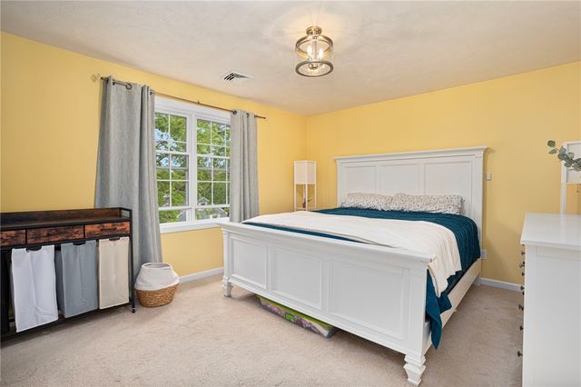 23 Clinton Avenue, Scituate, RI 02831