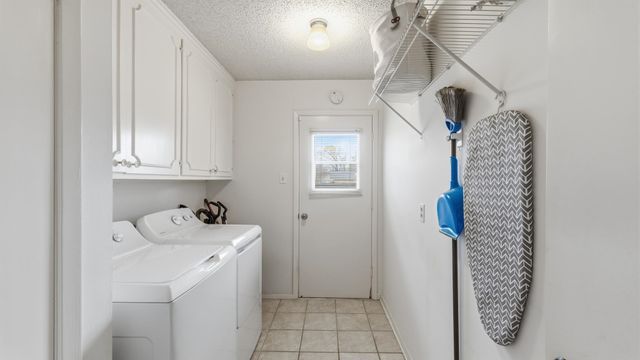 2903 Crestwood Ln, Kilgore, TX 75662