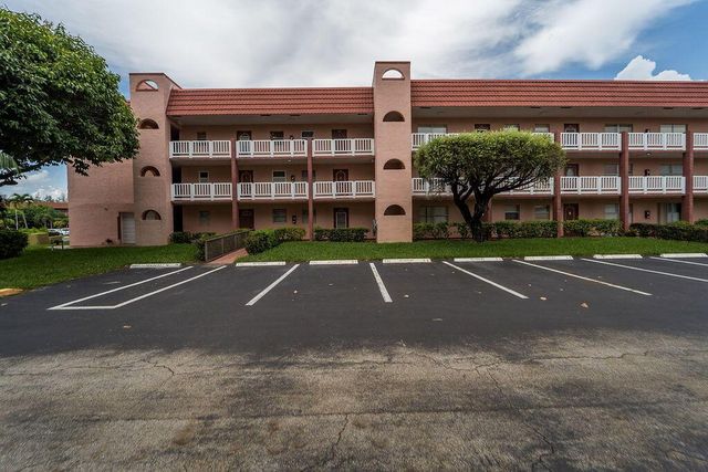 9641 SUNRISE LAKES Boulevard 208, Sunrise, FL 33322