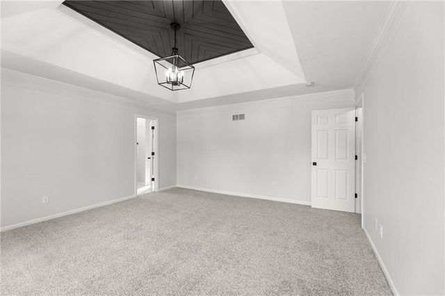 1413 S Sheridan Bridge Circle, Olathe, KS 66062