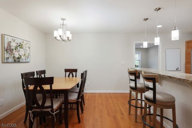 16 Yarmouth Ct, Scotch Plains Twp., NJ 07076