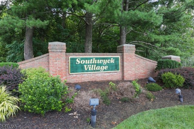 16 Yarmouth Ct, Scotch Plains Twp., NJ 07076