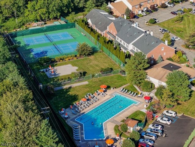 16 Yarmouth Ct, Scotch Plains Twp., NJ 07076