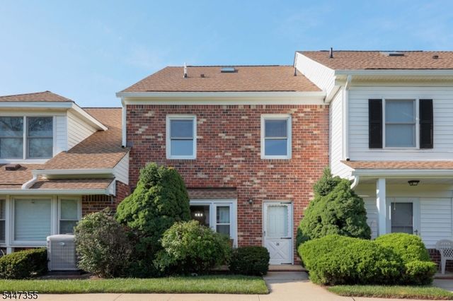 16 Yarmouth Ct, Scotch Plains Twp., NJ 07076