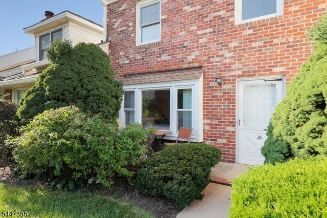 16 Yarmouth Ct, Scotch Plains Twp., NJ 07076