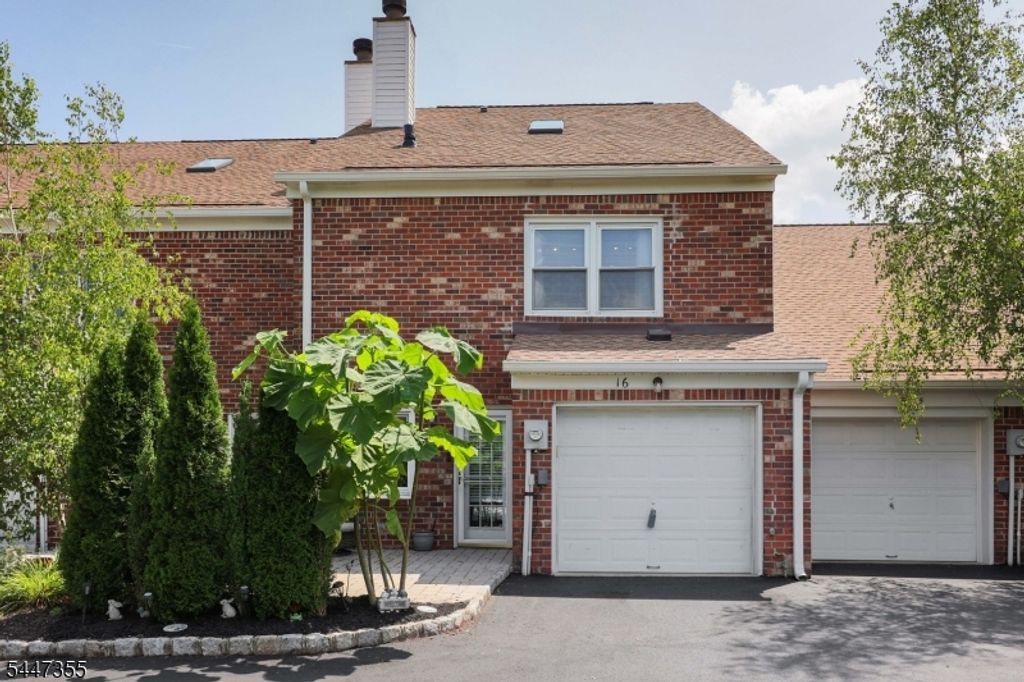 16 Yarmouth Ct, Scotch Plains Twp., NJ 07076