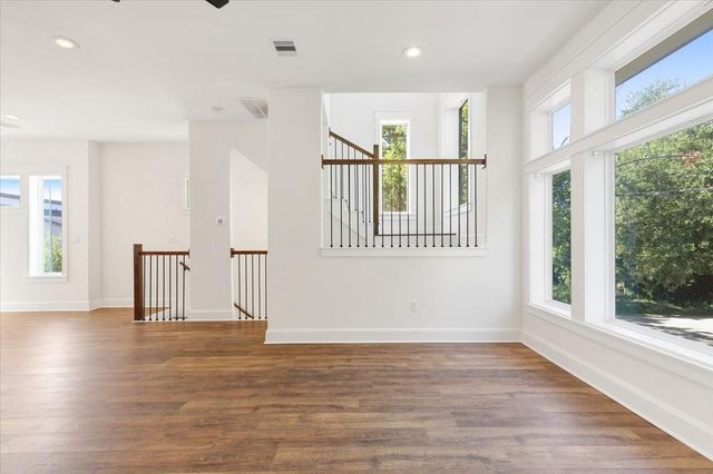 6725 Saint Augustine Street, Houston, TX 77021