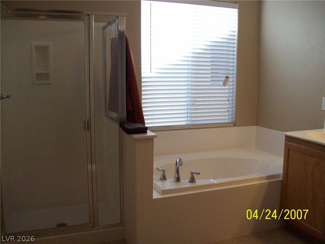 5673 Alington Bend Drive, Las Vegas, NV 89139