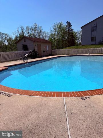 906 DOGWOOD CT, Lansdale, PA 19446