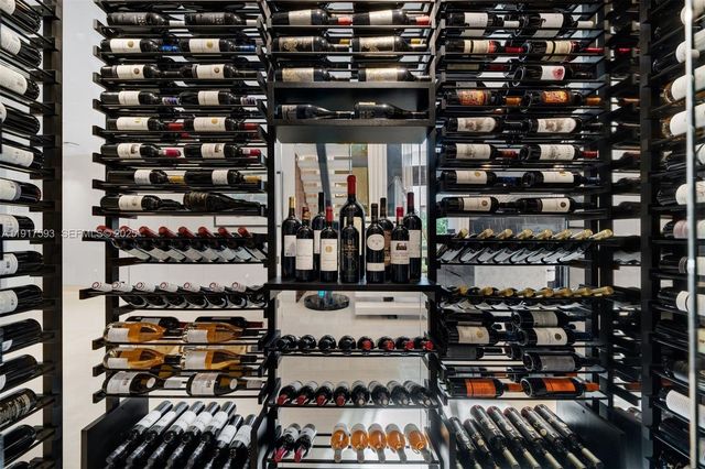 342 S Parkway, Golden Beach, FL 33160