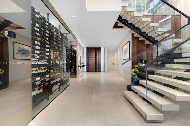 342 S Parkway, Golden Beach, FL 33160