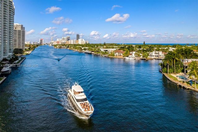 342 S Parkway, Golden Beach, FL 33160