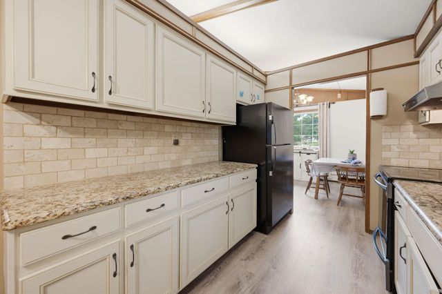 426 Village Rd, El Dorado, KS 67042