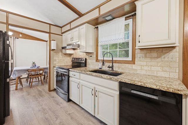 426 Village Rd, El Dorado, KS 67042