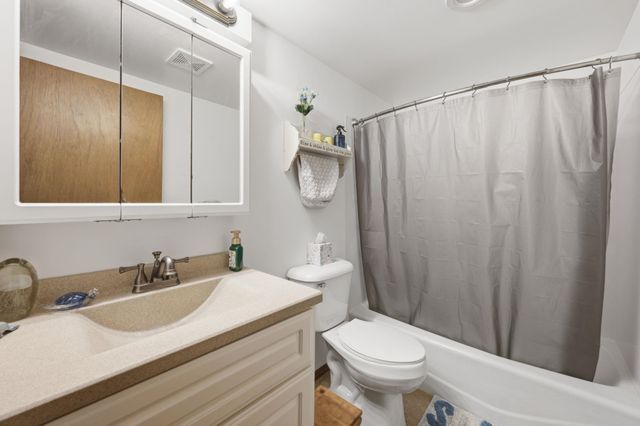 426 Village Rd, El Dorado, KS 67042